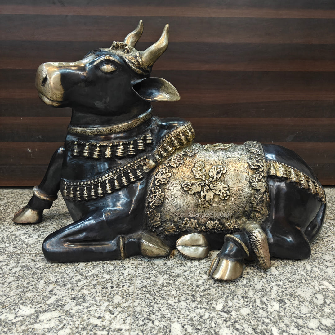 Brass Large Nandi Sculpture Antique Finish 33 inch