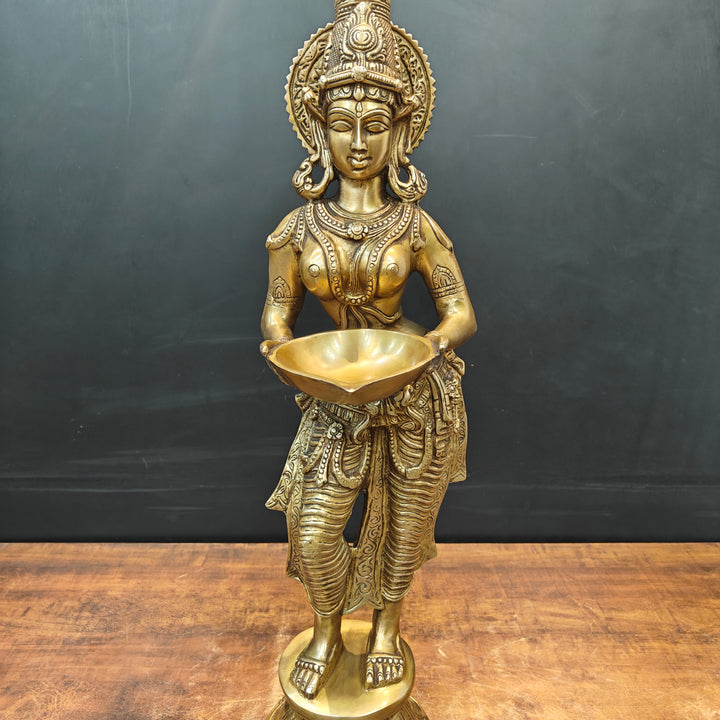 Brass Deeplakshmi Pavaai Vilakku Statue Showpiece For Home Decor 29 Inch
