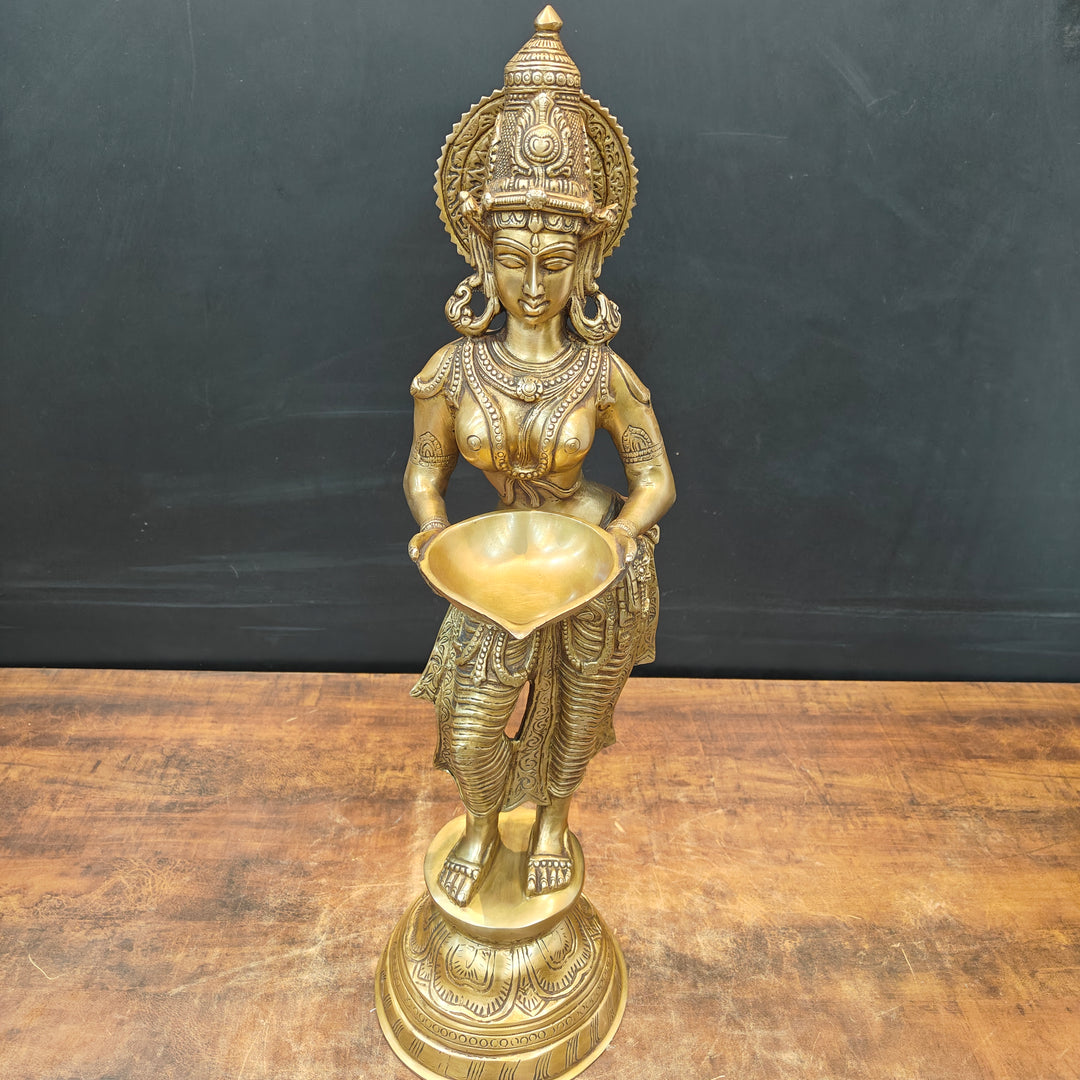Brass Deeplakshmi Pavaai Vilakku Statue Showpiece For Home Decor 29 Inch