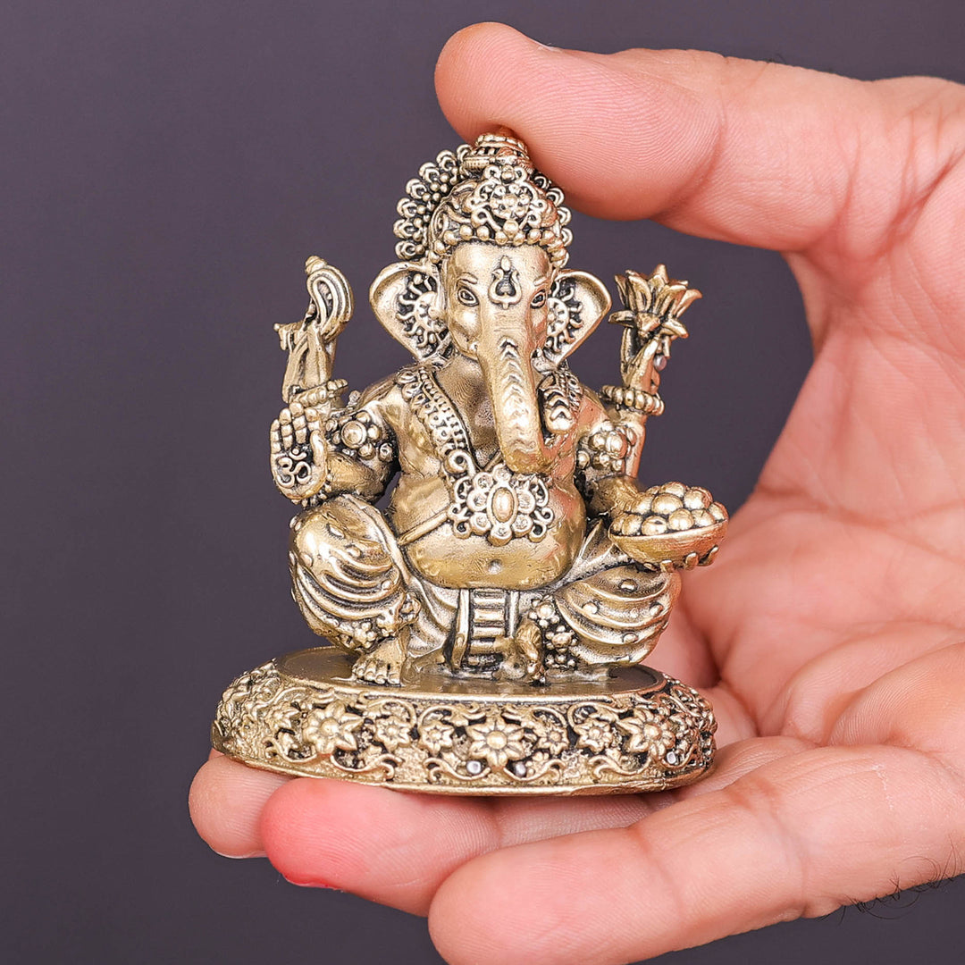Brass Superfine Ganesha Idol 2.7 Inch
