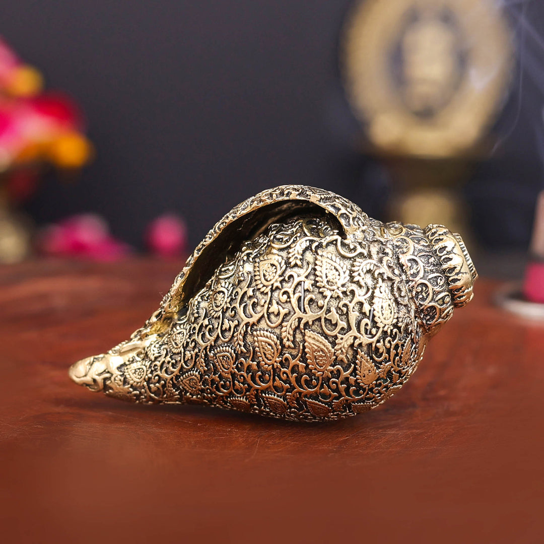 Brass Superfine Sculpture Shankh Cooch Vishnu Lakshmi Engraved Showpiece 3 Inch