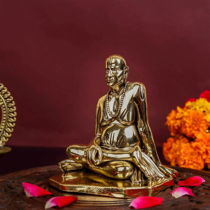 Brass Superfine Shri Swami Samarth Maharaj Statue (Swami of Akkalkot) 4 Inch