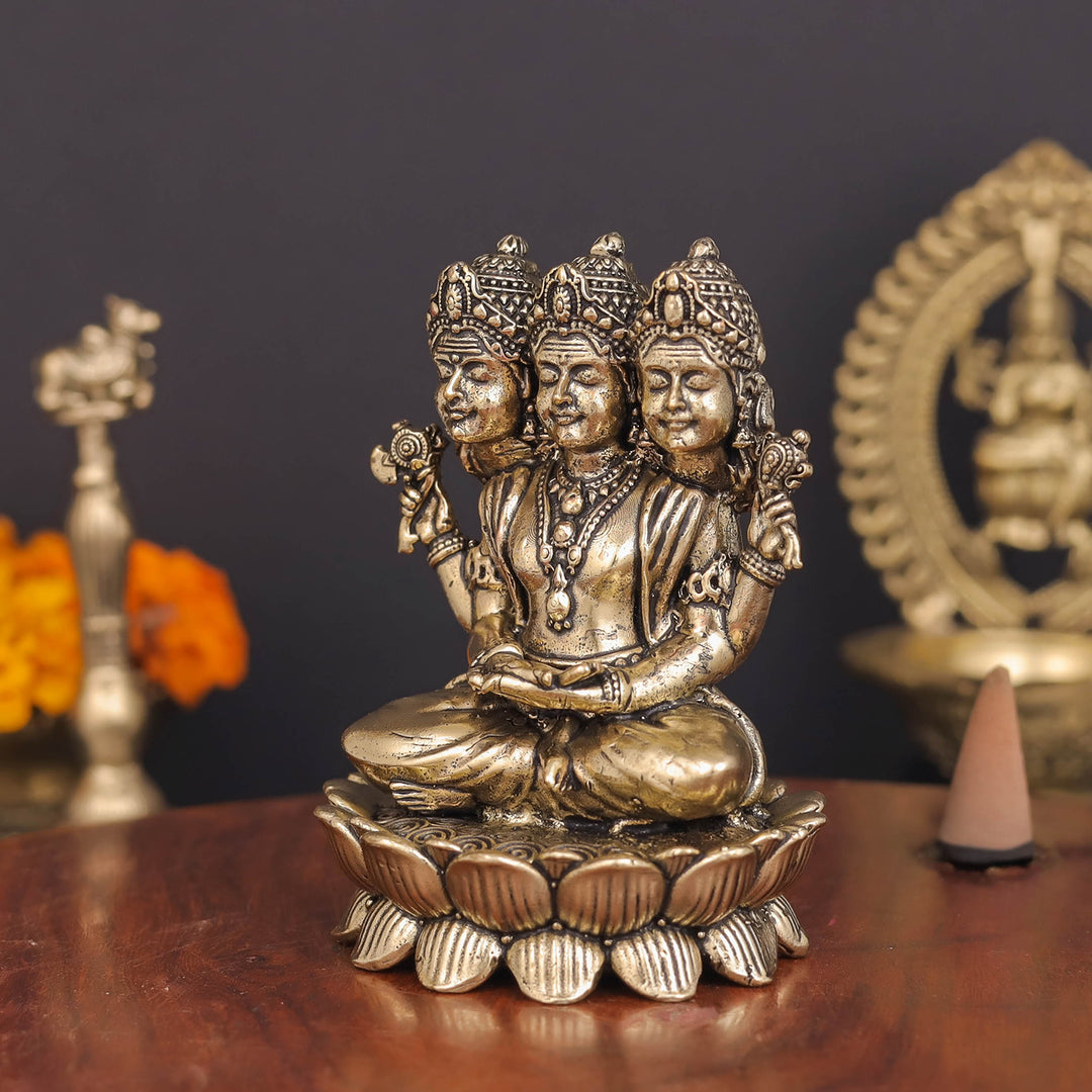 Brass Superfine Seated Lord Brahma Idol 3 Inch