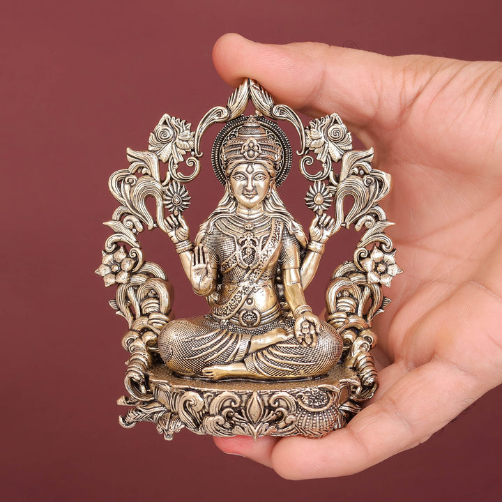 Brass Superfine Goddess Lakshmi Idol With Beautiful Arch 4 Inch