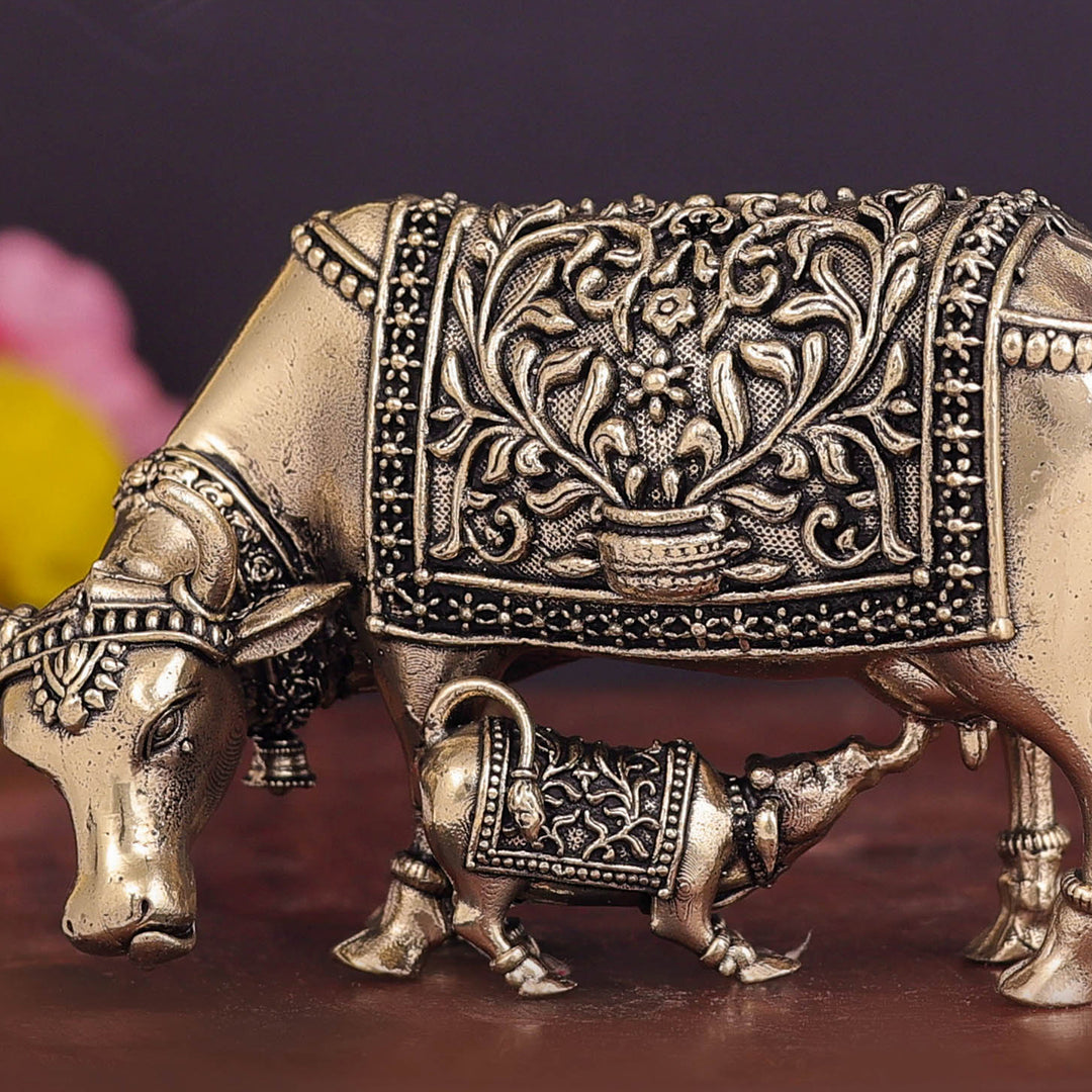 Brass Superfine Cow and Calf Statue 3.5 Inch