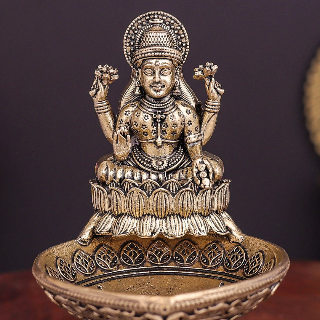 Brass Superfine Goddess Lakshmi Diya Lamp 3.5 Inch
