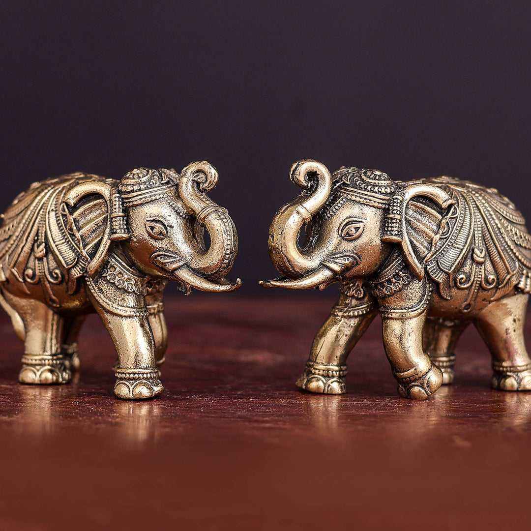 Brass Superfine Elephant Pair Miniature Showpieces 2 Inch