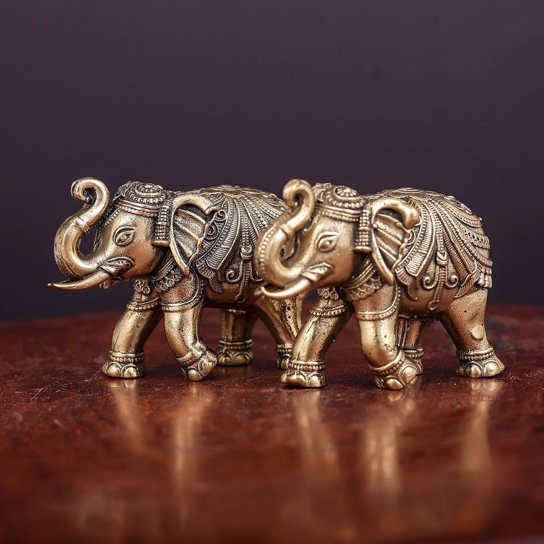 Brass Superfine Elephant Pair Miniature Showpieces 2 Inch