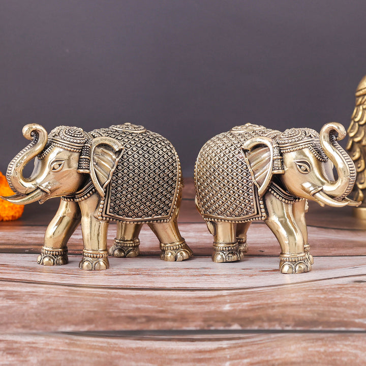 Brass Superfine Elephant Pair Miniature Showpieces 3.5 Inch