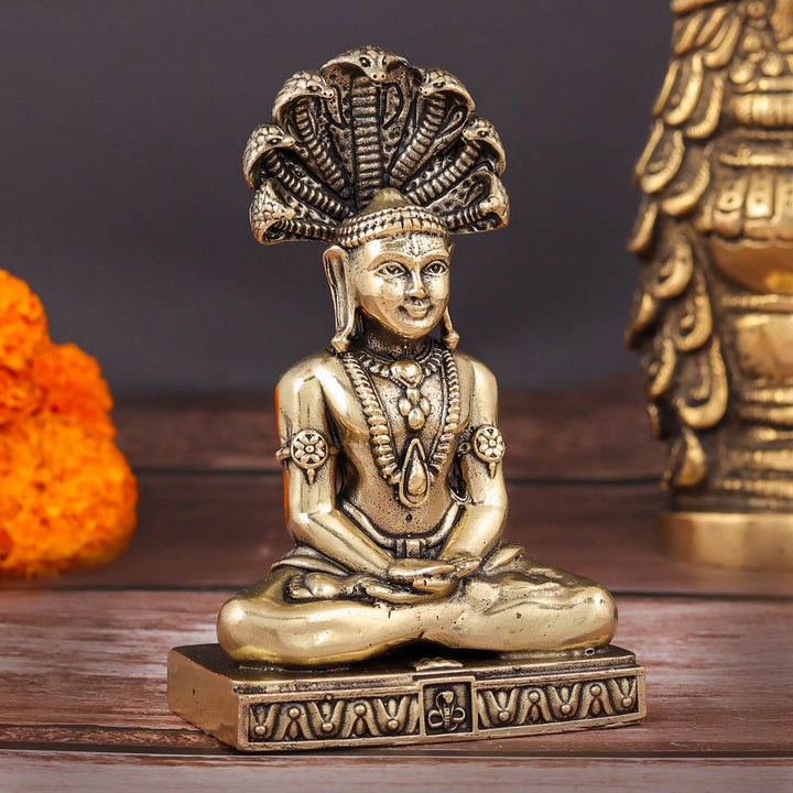 Brass Superfine Jain God Parshwanath Statue With Serpent 4 Inch
