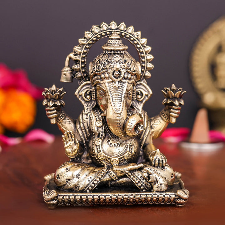 Brass Superfine Dagduseth Ganesha Idol 3 Inch 463764