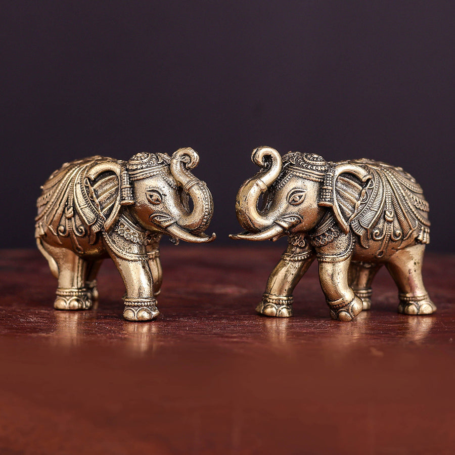 Brass Superfine Elephant Pair Miniature Showpieces 2 Inch 463902