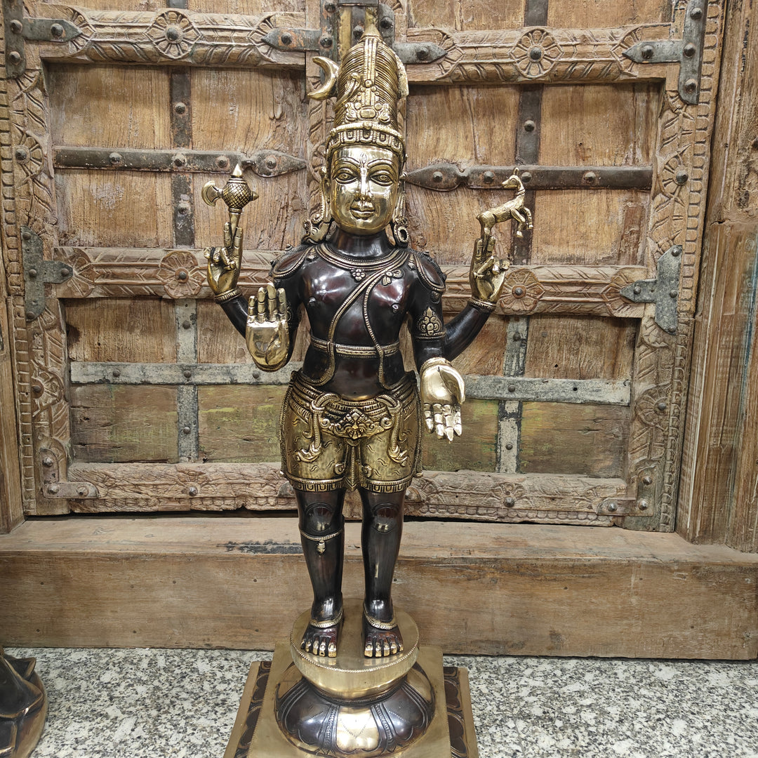 Brass Antique Shiva Idol in Chola Style 31 Inch