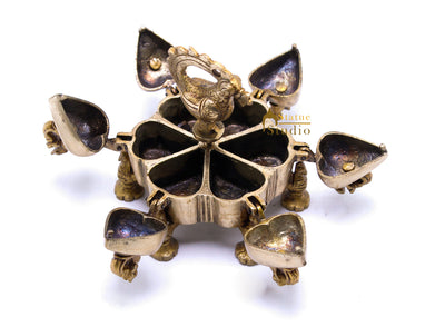 Brass Antique Pooja Sindoor Kumkum Chopra Box For Décor And Gifting 4.5"