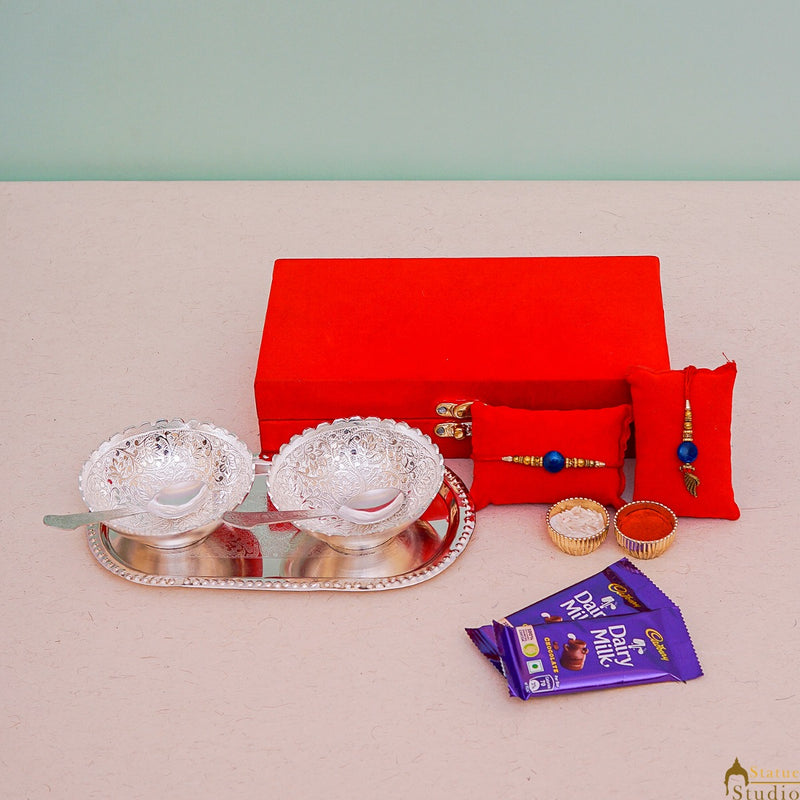 StatueStudio Rakhi Gift For Bhaiya & Bhabhi With Rakshabhandhan Gift Hamper Combo - Lumba Rakhi For Bhaiya & Bhabhi,  Greeting Card, 4 pcs Ferrero Rocher box, Roli Chawal, Puja Thali & Brass bowl Gift Set